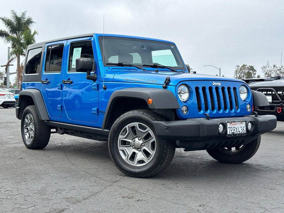 2015 Jeep Wrangler Unlimited Rubicon photo 2