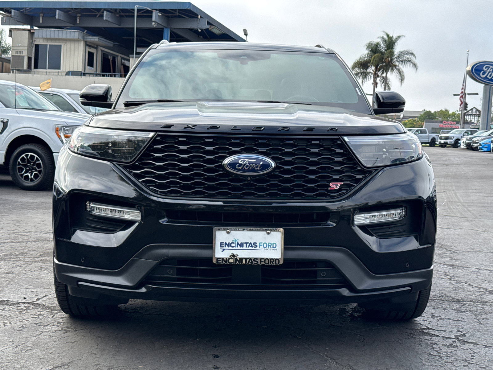 2020 Ford Explorer ST photo 5