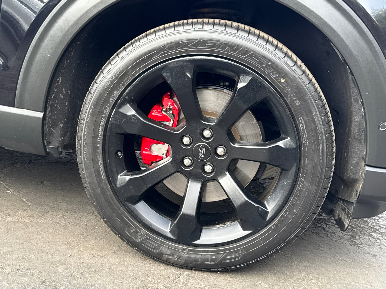 2020 Ford Explorer ST photo 6