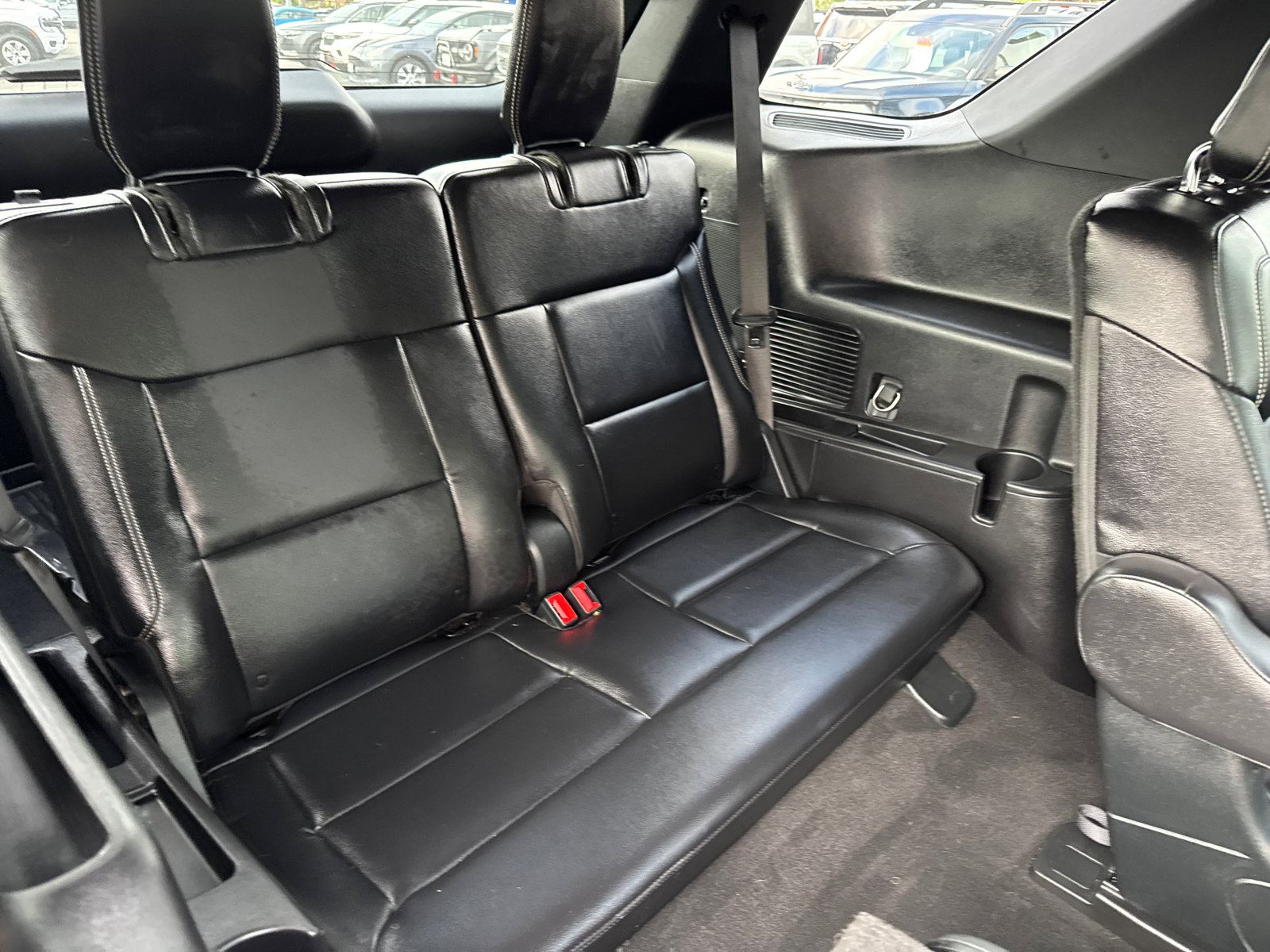2020 Ford Explorer ST photo 19