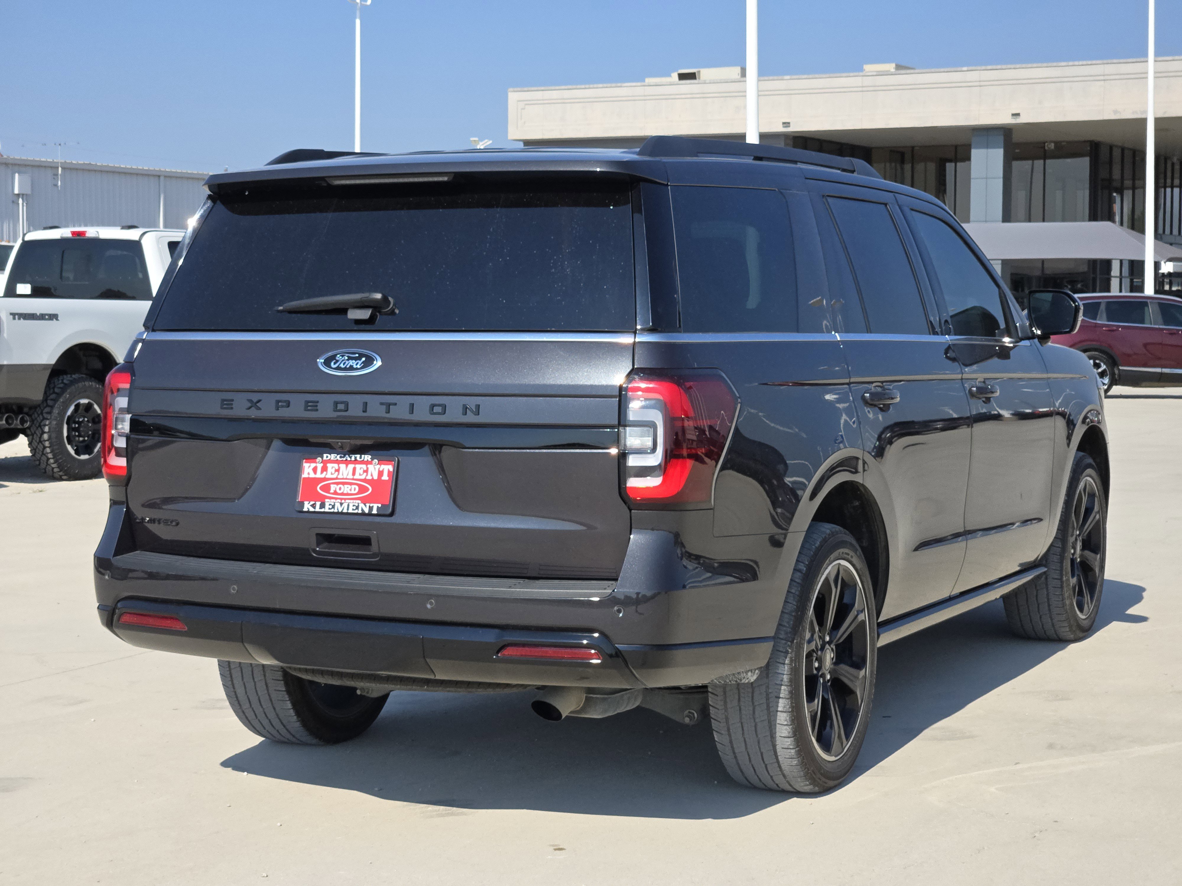 2023 Ford Expedition Limited photo 4