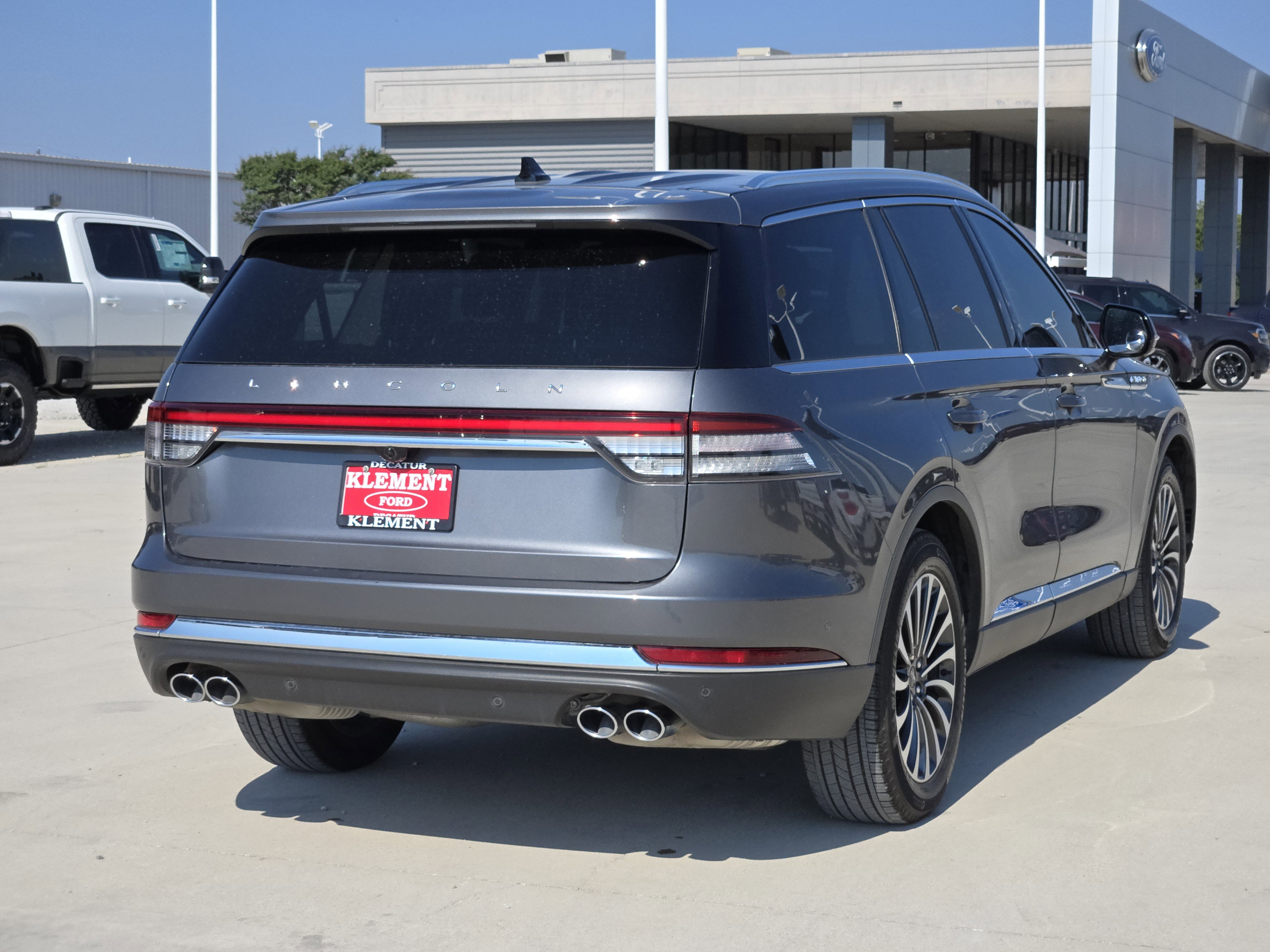 2023 Lincoln Aviator Reserve photo 4