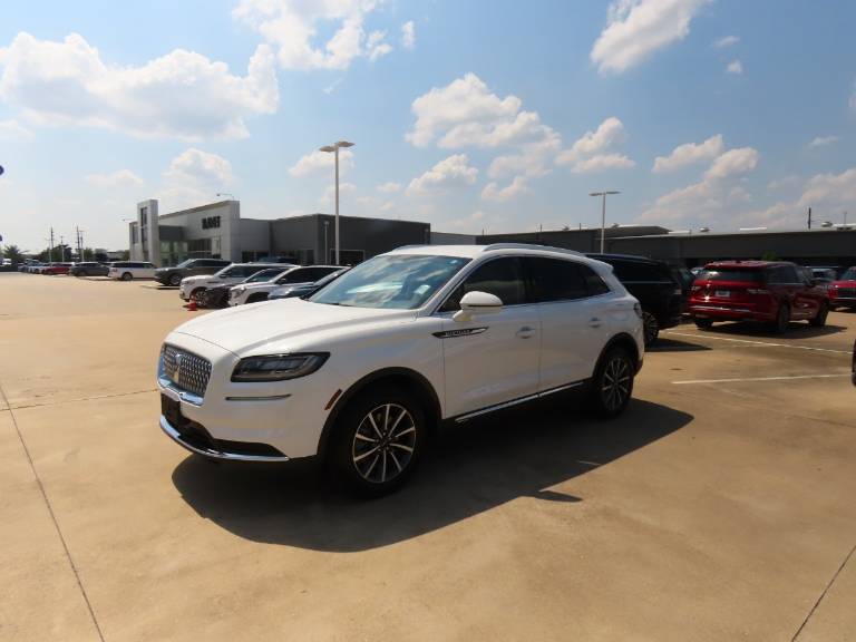 2022 Lincoln Nautilus Standard FWD
