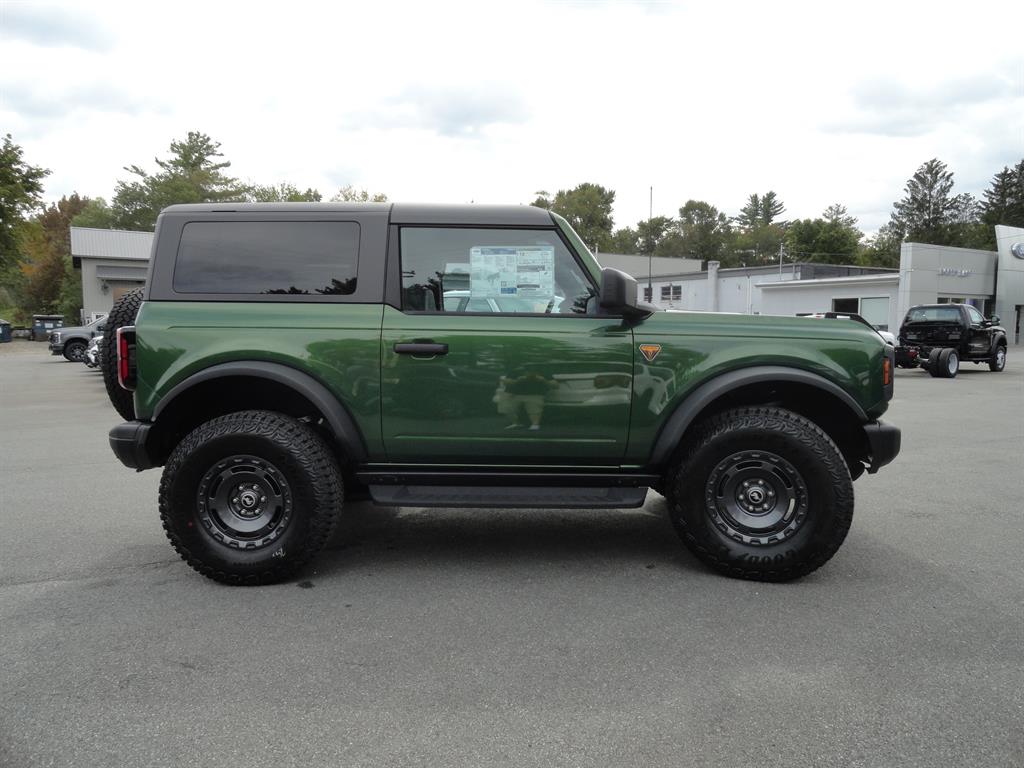 2025 Ford Bronco Badlands photo 4