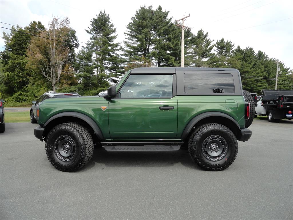 2025 Ford Bronco Badlands photo 8