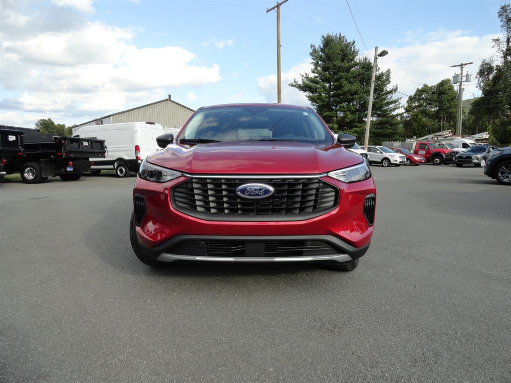 2025 Ford Escape Active photo 2