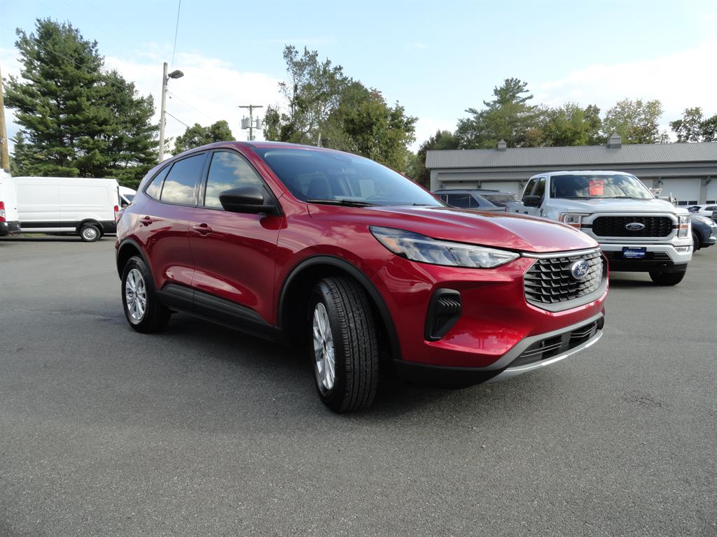 2025 Ford Escape Active photo 3
