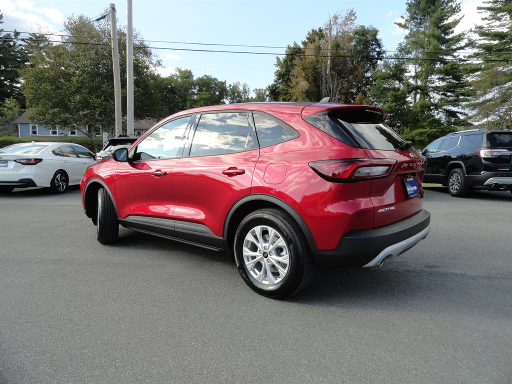 2025 Ford Escape Active photo 7