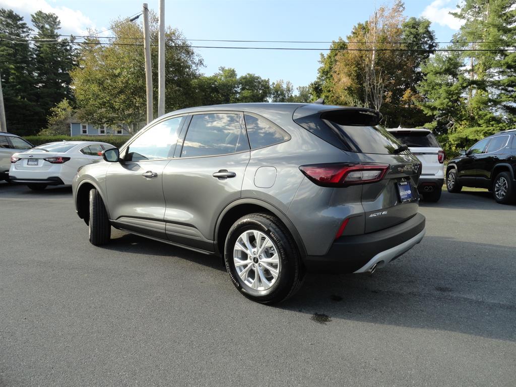2025 Ford Escape Active photo 4