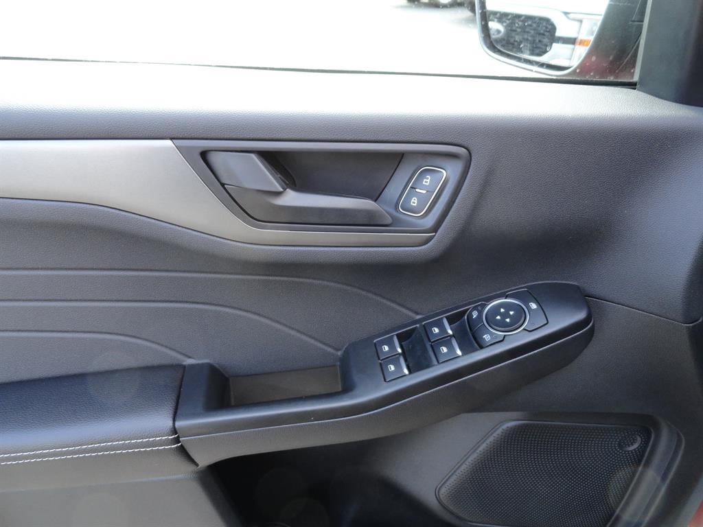 2025 Ford Escape Active photo 10