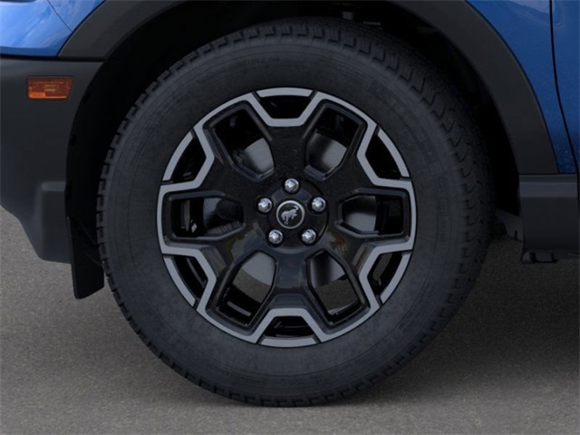 2025 Ford Bronco Sport Outer Banks photo 2
