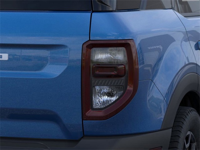 2025 Ford Bronco Sport Outer Banks photo 4