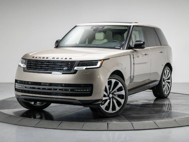 2025 Land Rover Range Rover P400 SE
