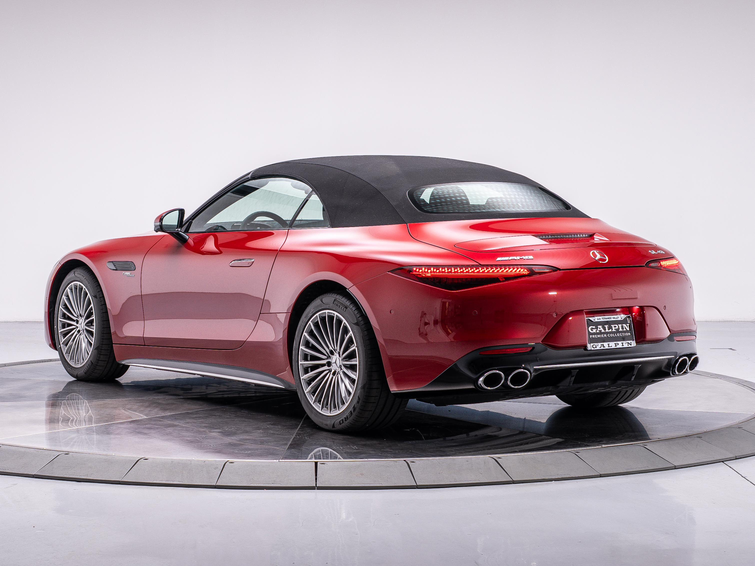 2024 Mercedes Benz SL AMG 43 photo 3