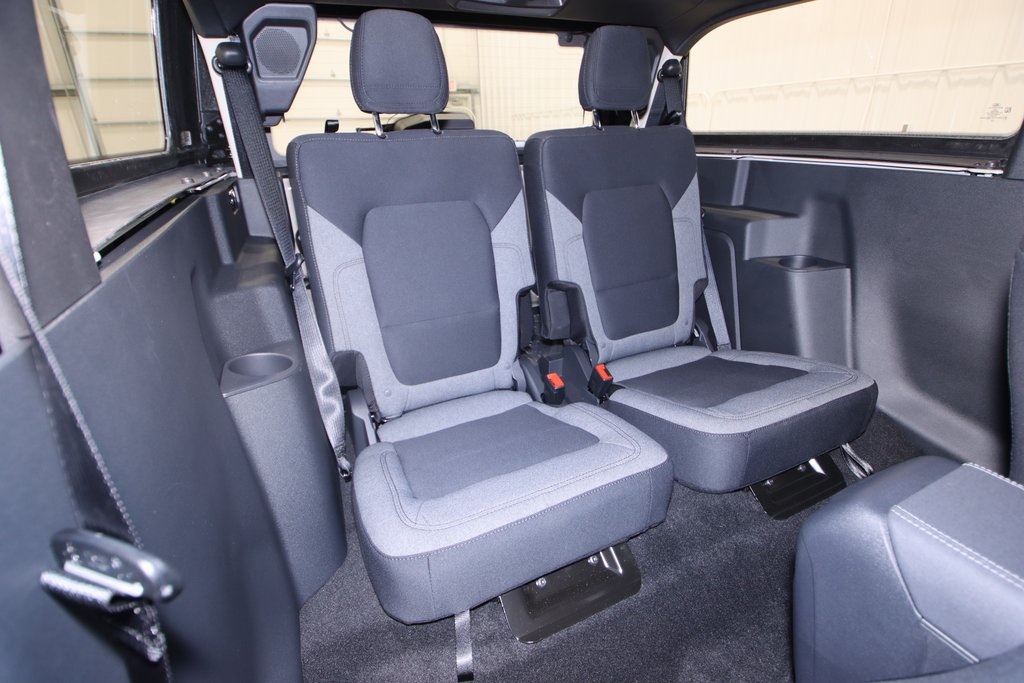 2025 Ford Bronco Base photo 12