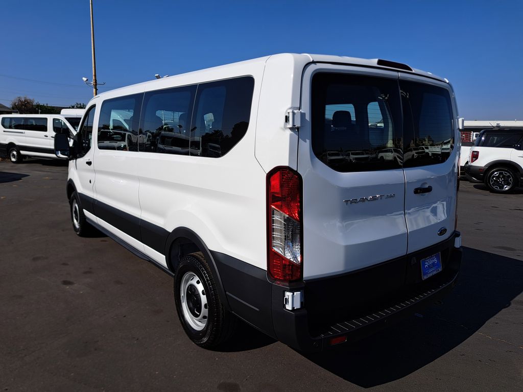 2025 Ford Transit photo 3