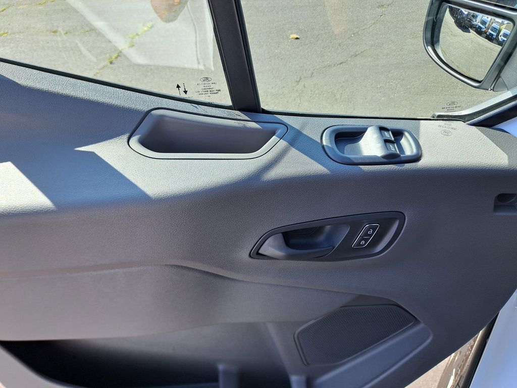 2025 Ford Transit photo 10