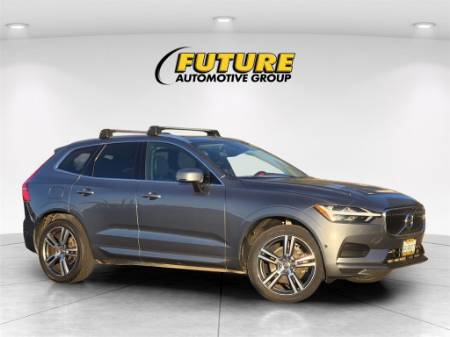 2018 Volvo XC60 T5 Momentum