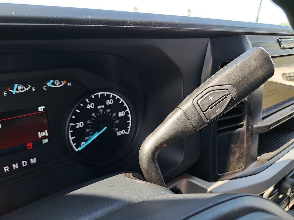 2025 Ford F-550 photo 19