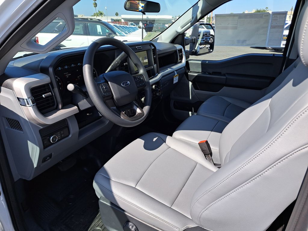 2026 Ford F-250 photo 10