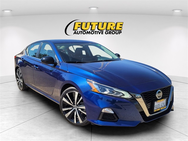 2022 Nissan Altima 2.5 SR