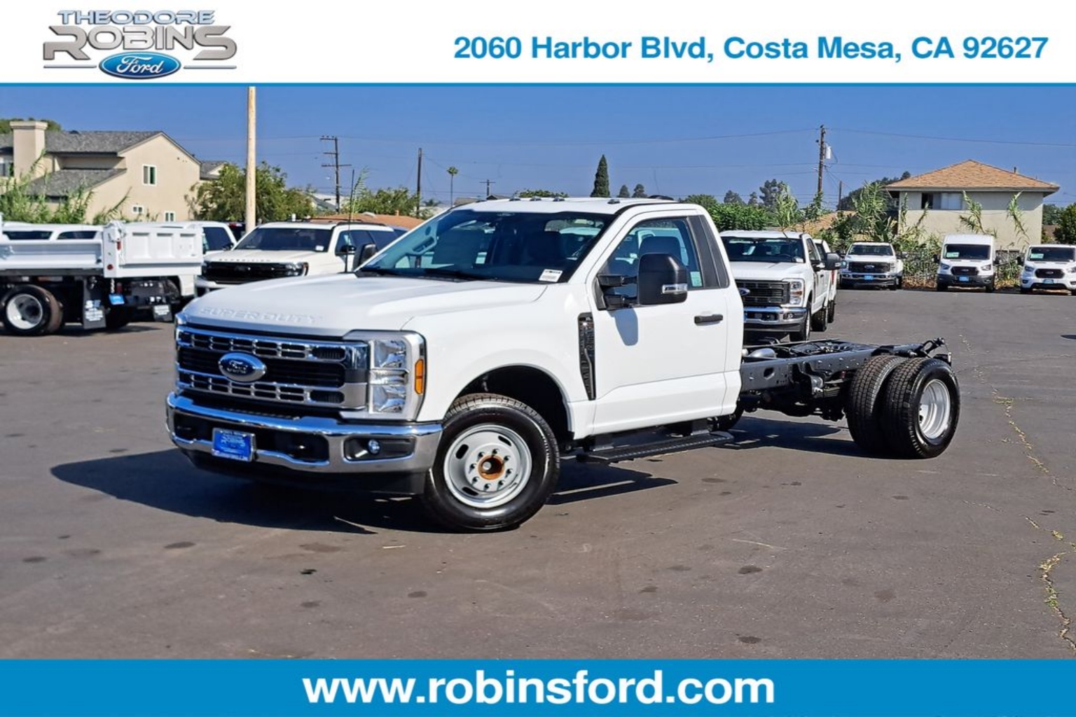 2026 Ford F-350 Super Duty Chassis Cab XL's photo