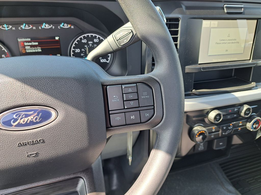 2026 Ford F-350 photo 12