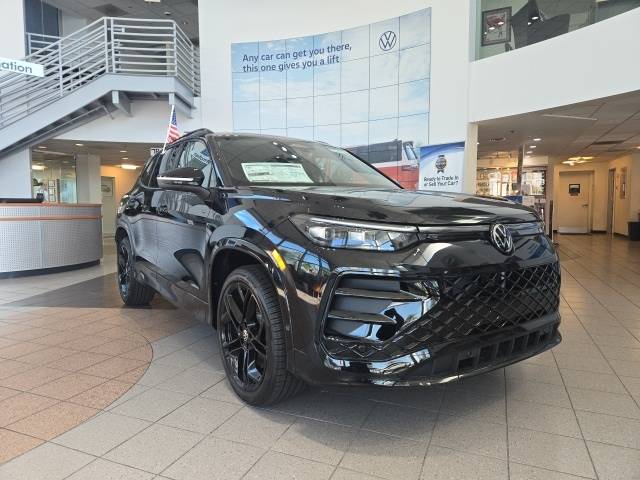 2025 Volkswagen Tiguan 2.0T SE R-Line Black