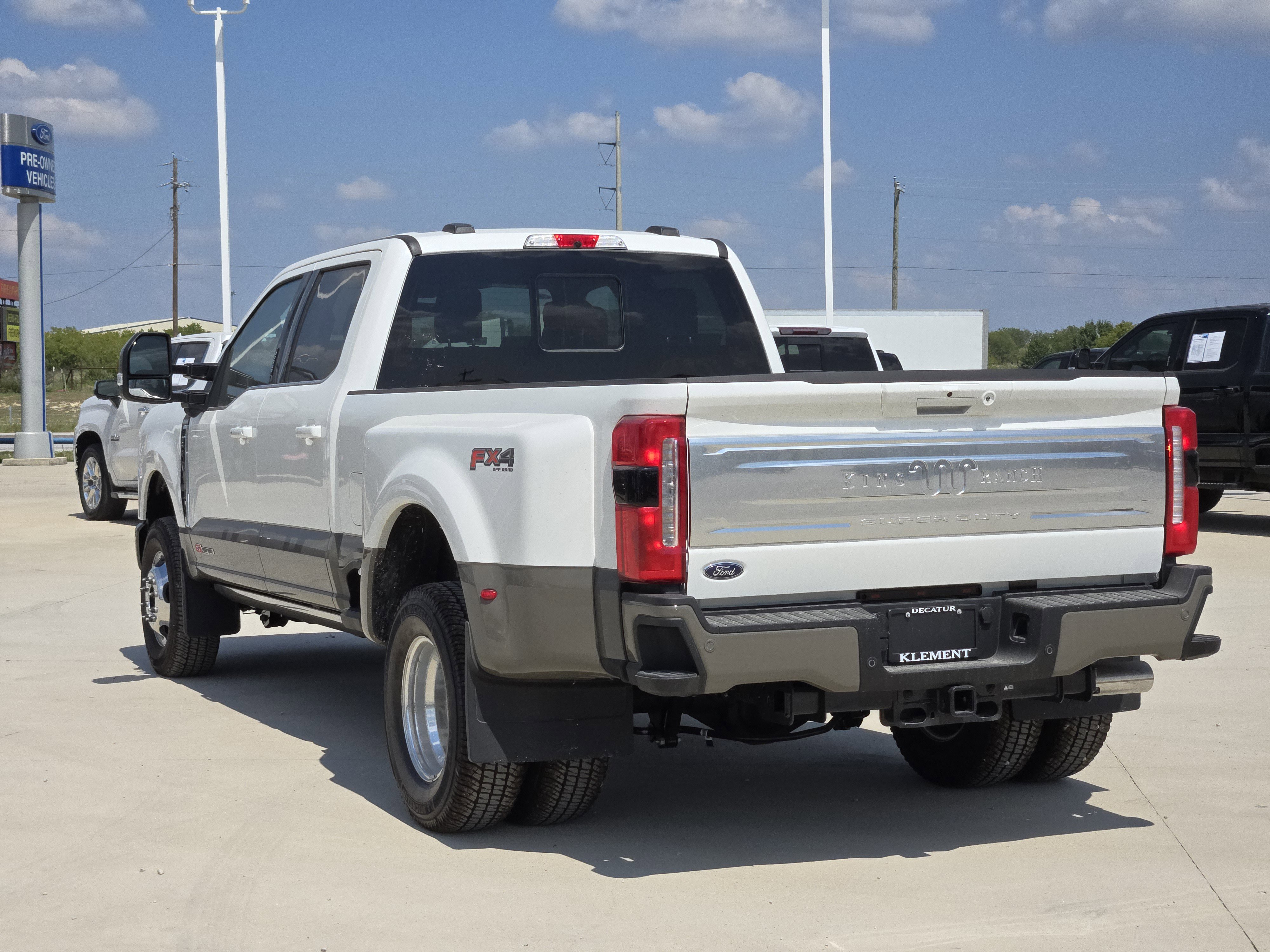 2026 Ford F-350 King Ranch photo 3