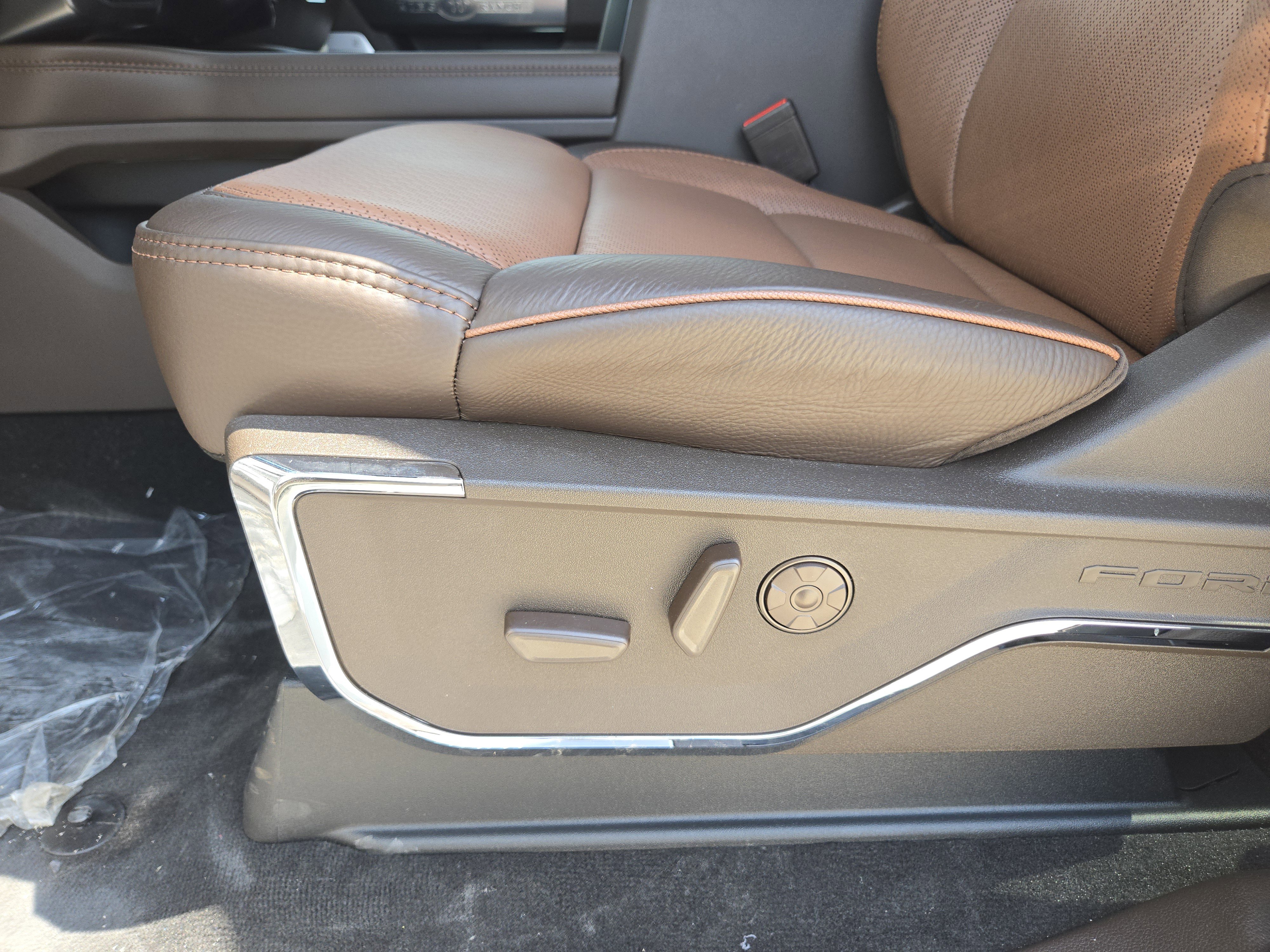 2026 Ford F-350 King Ranch photo 18