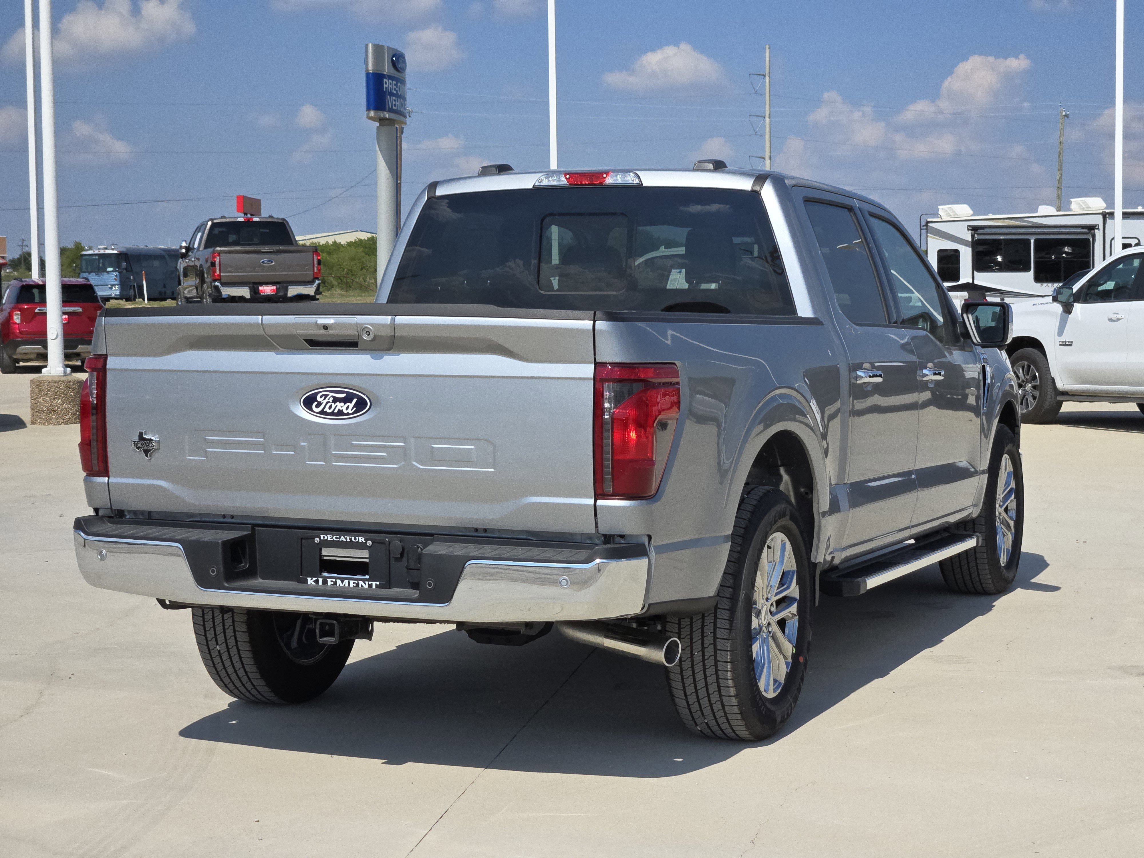 2025 Ford F-150 XLT photo 3