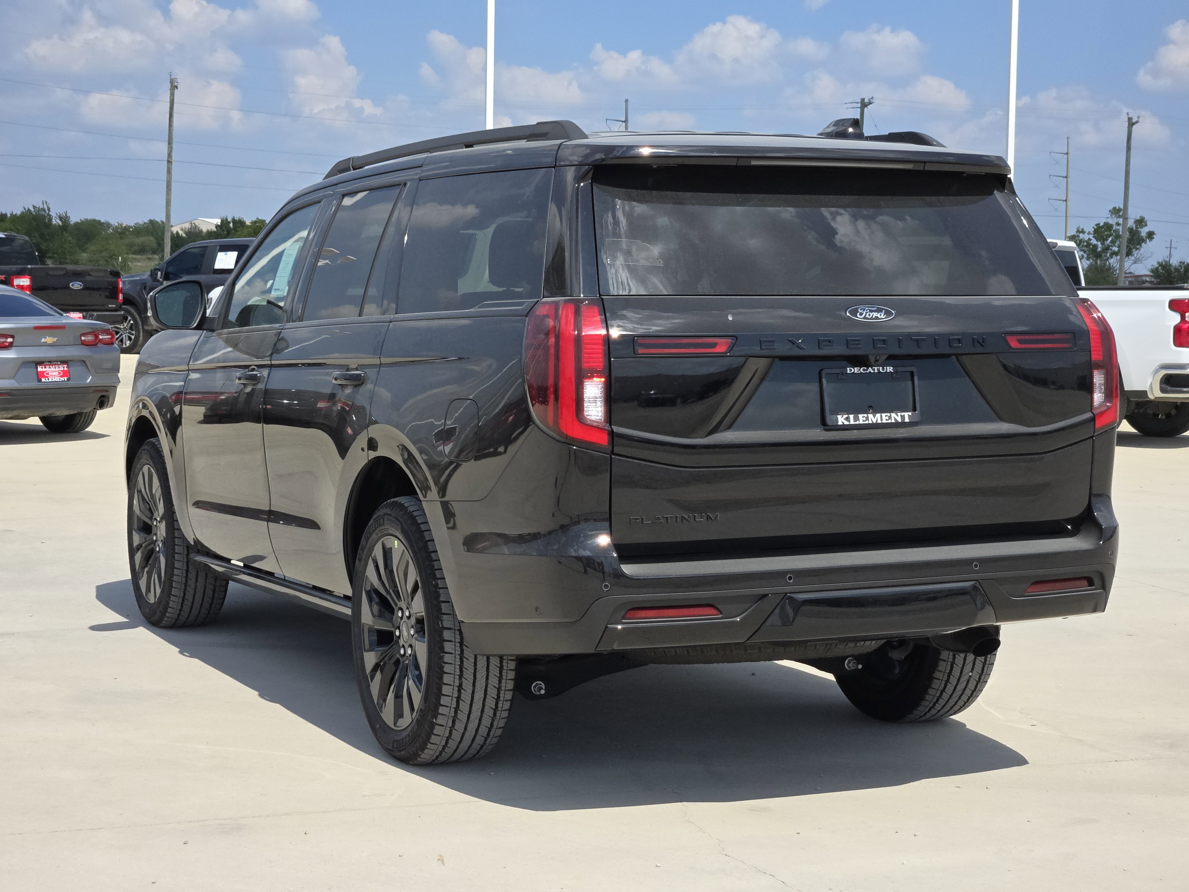 2025 Ford Expedition Platinum photo 3