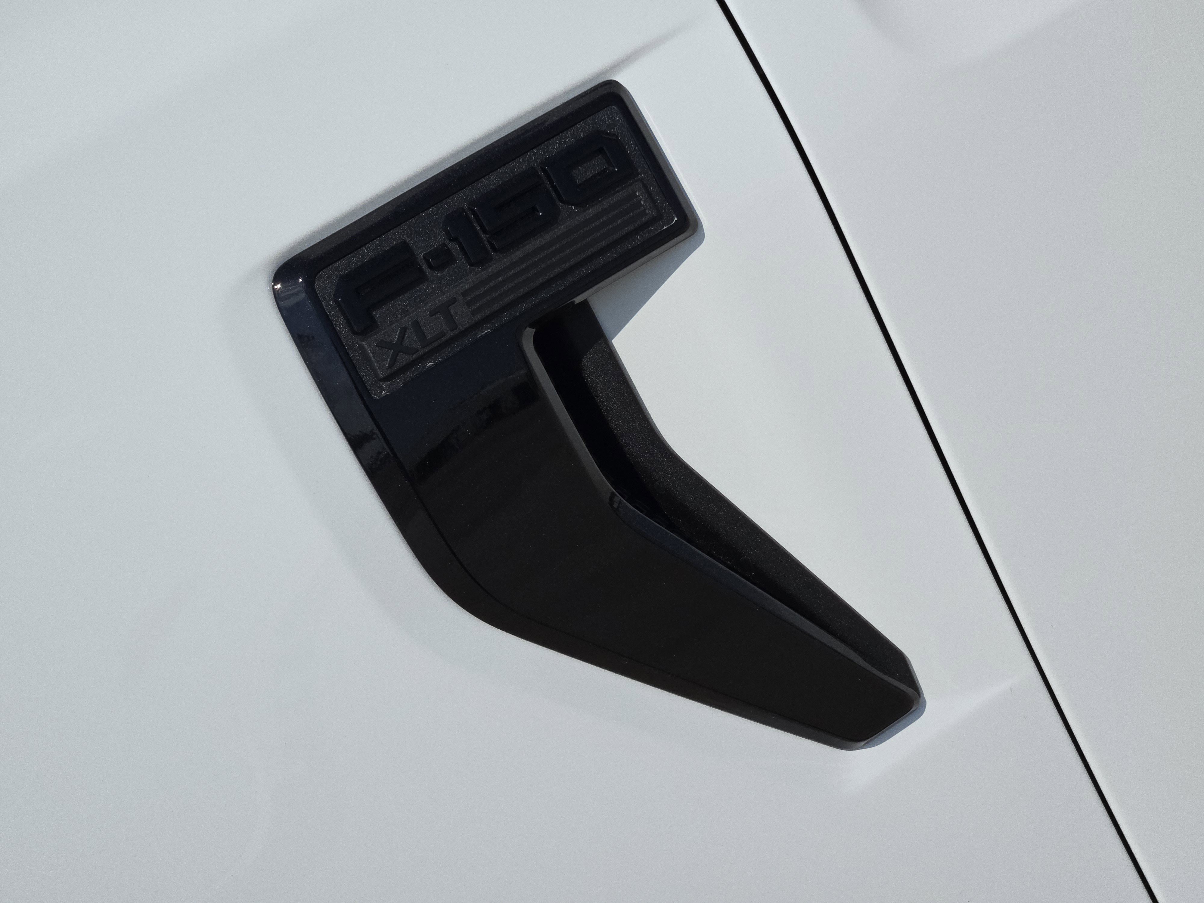 2025 Ford F-150 XLT photo 5