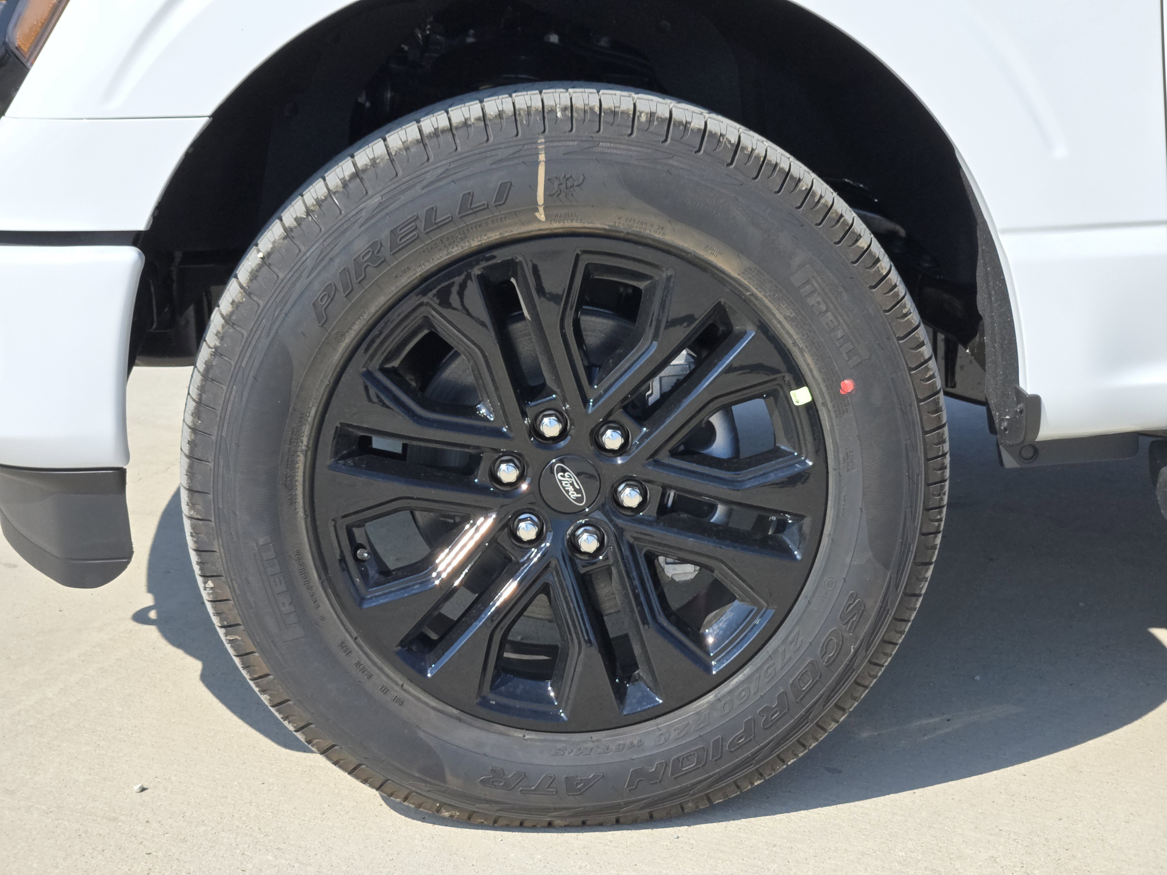 2025 Ford F-150 XLT photo 6