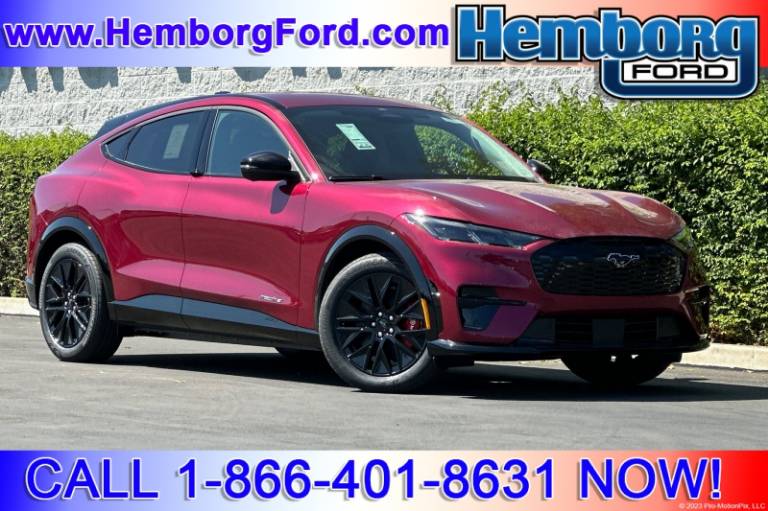 2025 Ford Mustang Mach-E Premium