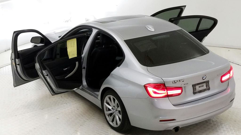 2018 Bmw 320i xDrive Sedan photo 22