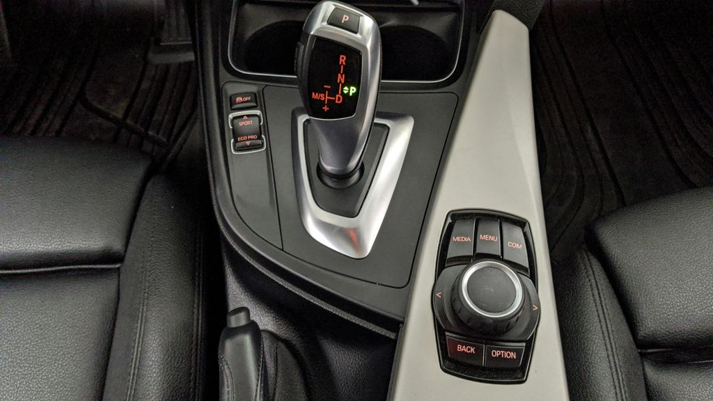 2018 Bmw 320i xDrive Sedan photo 26