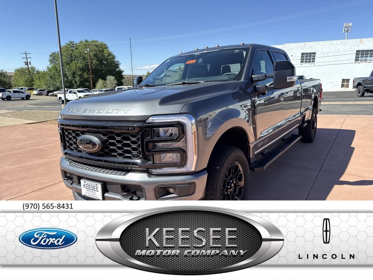 2026 Ford F-350 Super Duty Lariat's photo