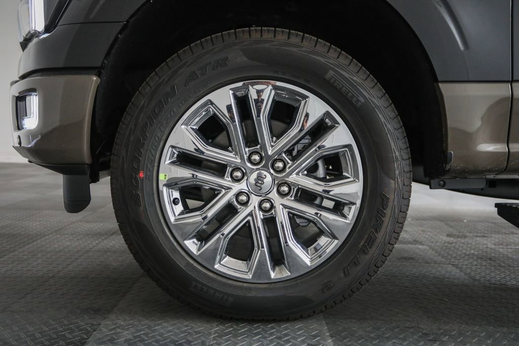 2025 Ford F-150 King Ranch photo 6