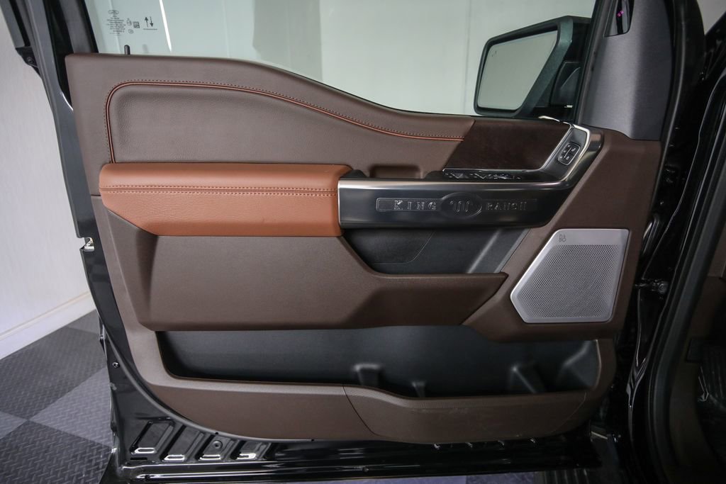 2025 Ford F-150 King Ranch photo 8