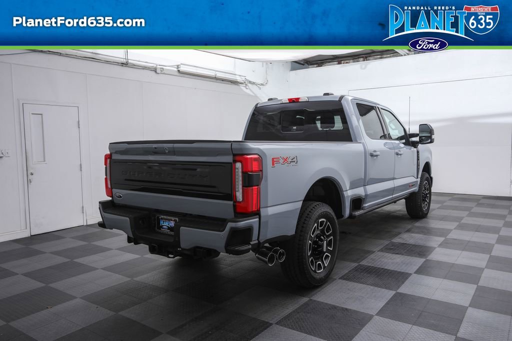 2026 Ford F-250 Platinum photo 4