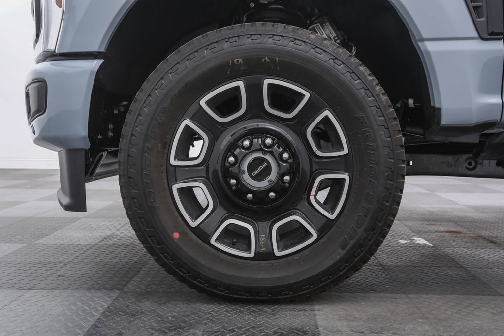 2026 Ford F-250 Platinum photo 7