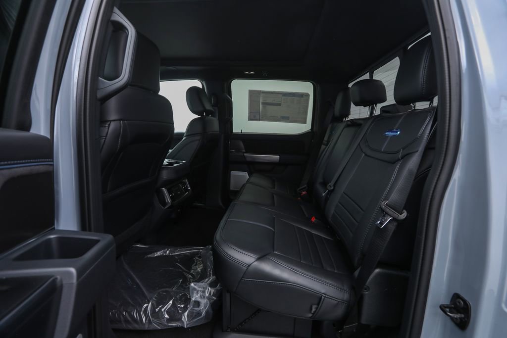 2026 Ford F-250 Platinum photo 14