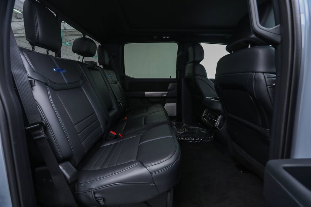 2026 Ford F-250 Platinum photo 16
