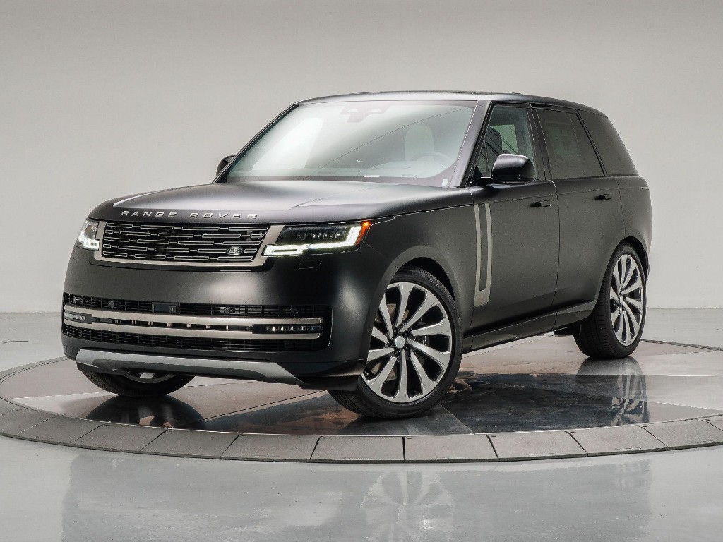 2025 Land Rover Range Rover P530 SE