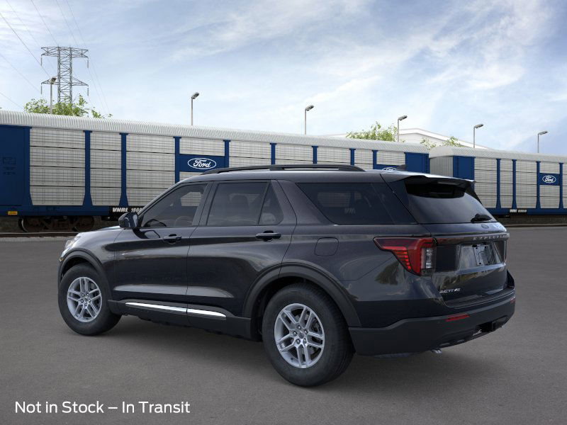 2025 Ford Explorer photo 3