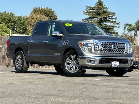 2017 Nissan Titan SL