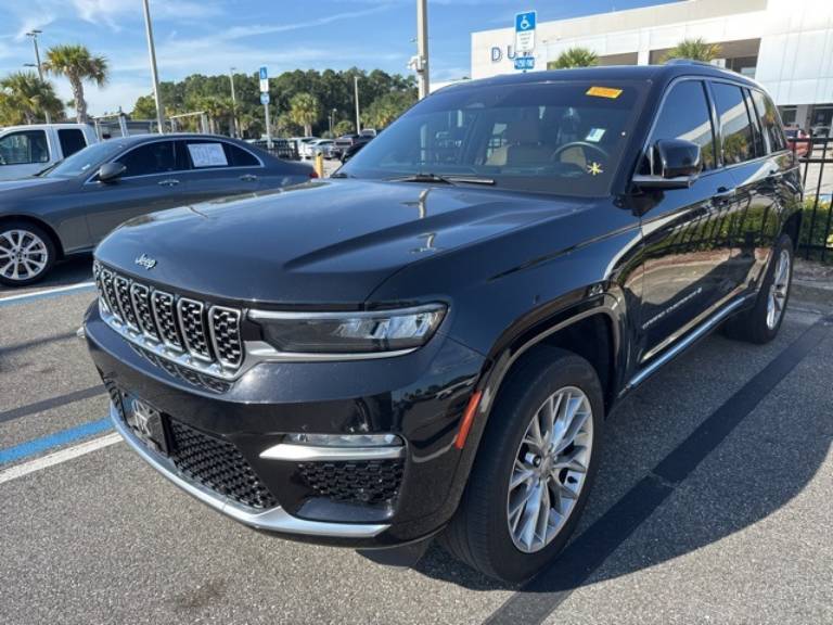 2023 Jeep Grand Cherokee Summit