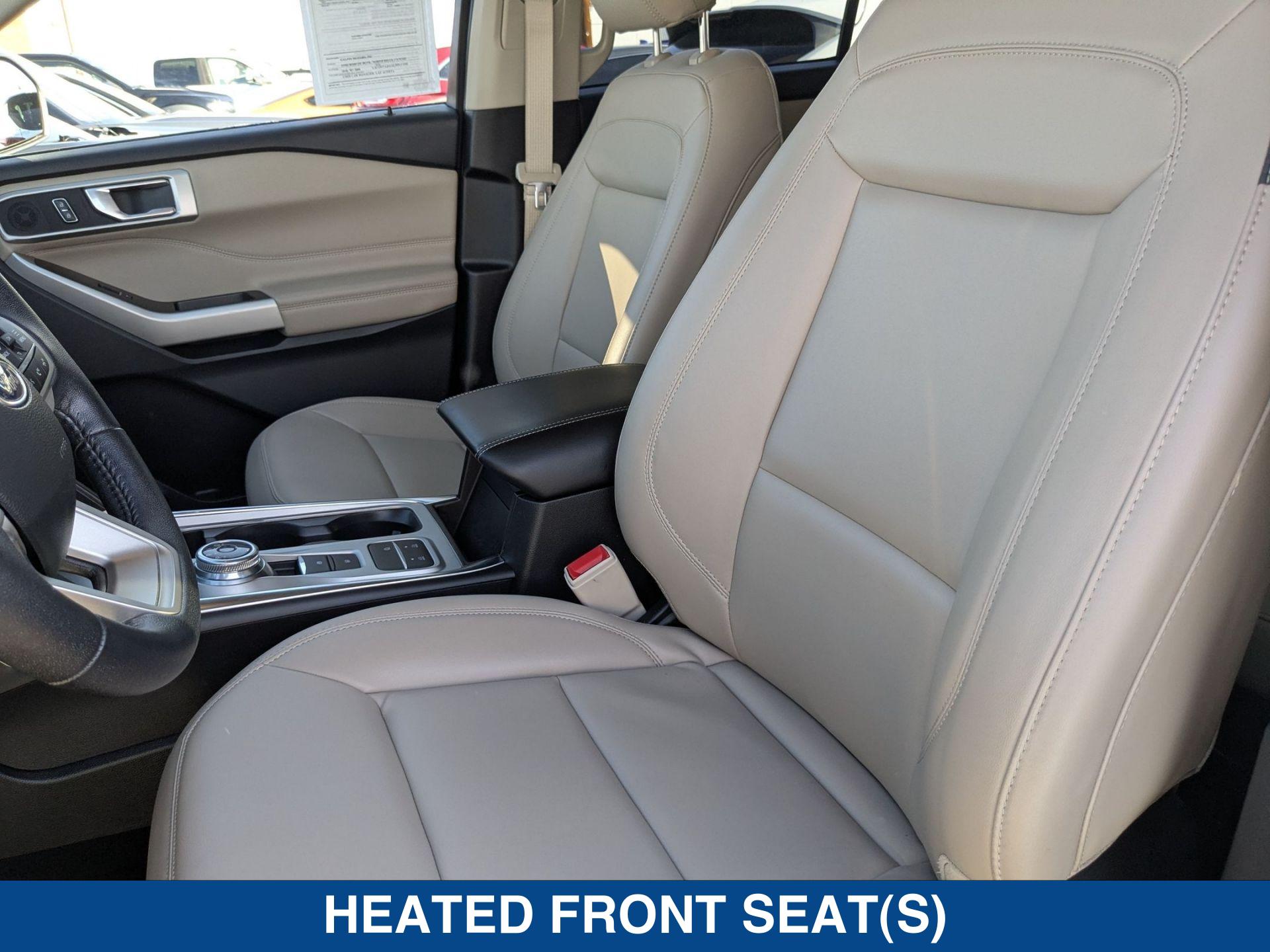 2022 Ford Explorer XLT photo 12