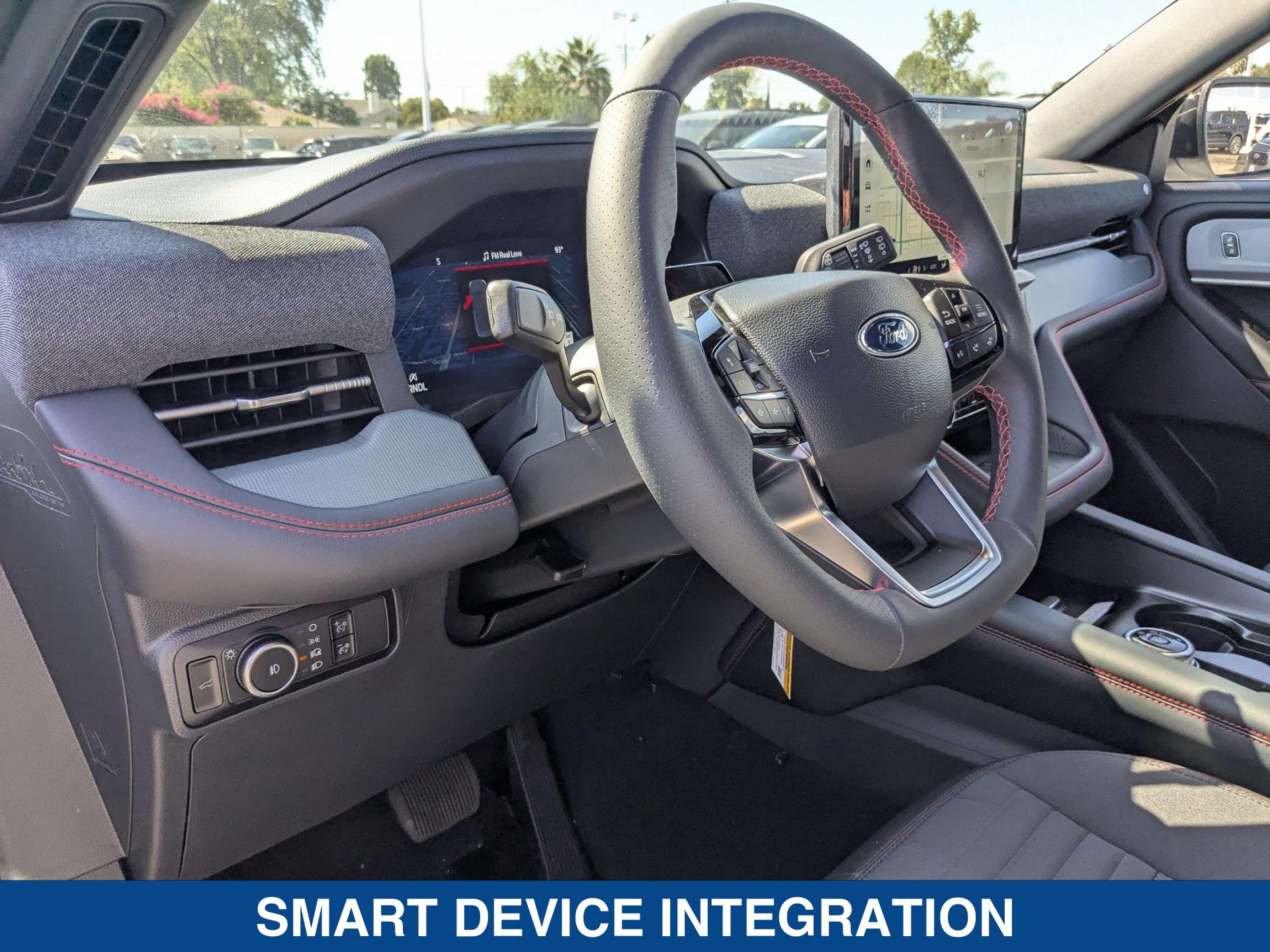 2025 Ford Explorer ST ST-Line photo 14